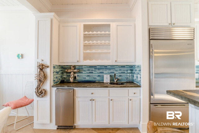26896 Moses Road Orange Beach, AL 36561 - Photo 8 of 42 Tile Backsplash