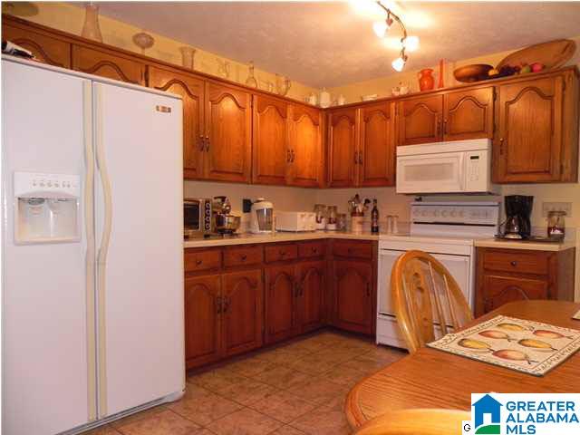 816 Brookhaven Road Anniston, AL 36207 - Photo 15 of 32