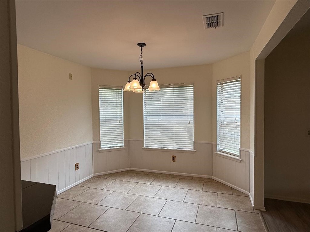 110 Timberview Drive Portland, TX 78374 - Photo 9 of 28