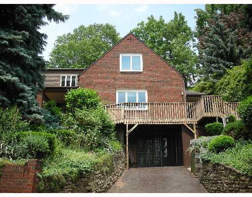2796 Fernwald Road Pittsburgh, PA 15217 - Photo 1 of 8 Exterior Front.