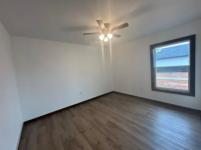 $2,500 | 510 South 10th Street, Unit 2, Haskell, TX 79521