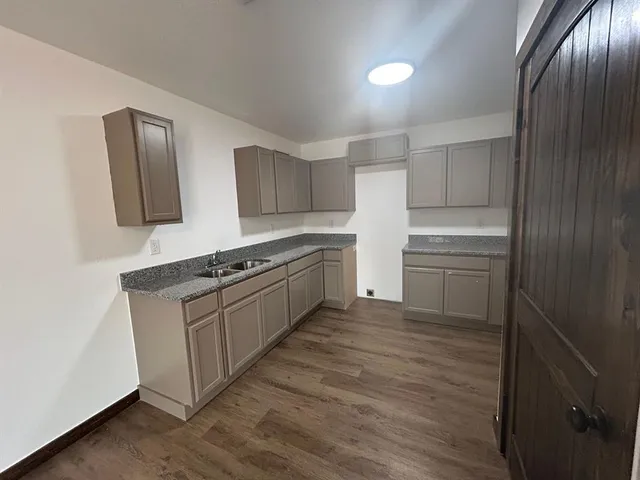 $2,500 | 510 South 10th Street, Unit 2, Haskell, TX 79521