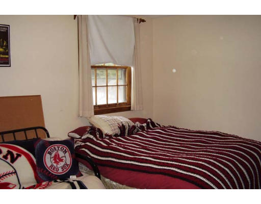69 Bicknell Road Billerica, MA 01821 - Photo 8 of 12 Gallery Image 8