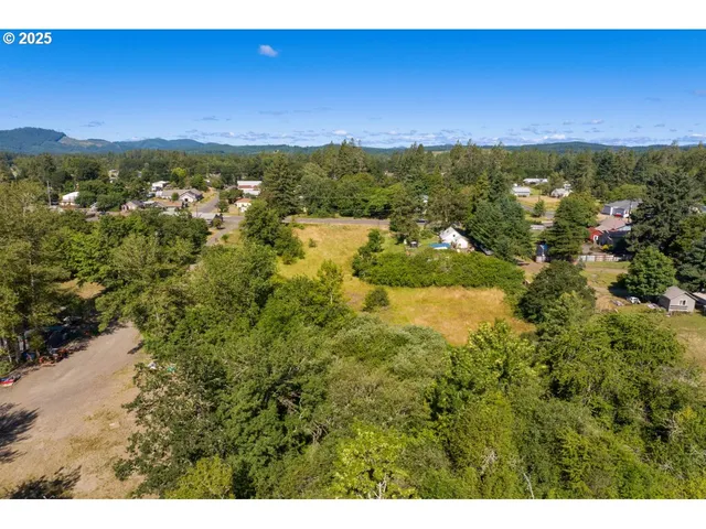 $220,000 | Territorial Highway, Elmira, OR 97437
