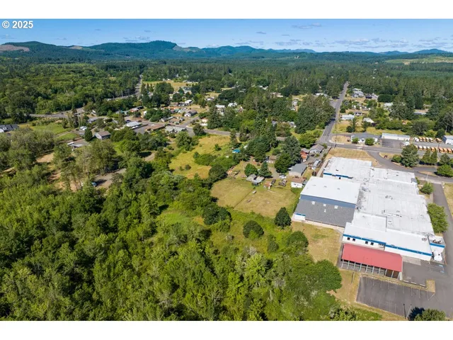 $220,000 | Territorial Highway, Elmira, OR 97437