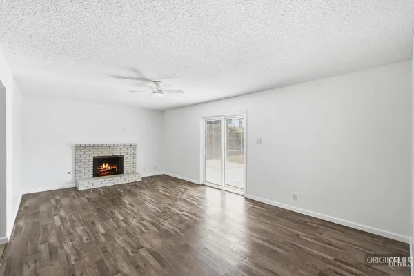 $364,900 | Undisclosed Address, Bakersfield, CA 93312