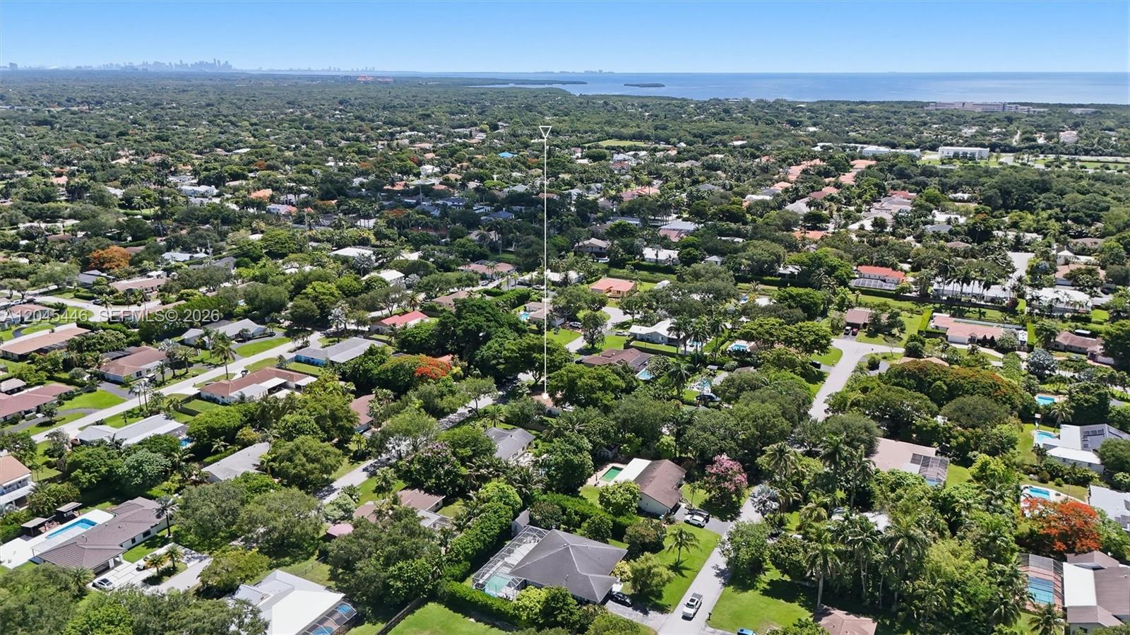 8440 Southwest 180th Street Palmetto Bay, FL 33157 - Photo 46 of 54 an aerial view of multiple house