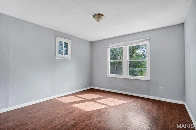 $1,300 | 9507 Marlowe Avenue, St. Louis, MO 63114