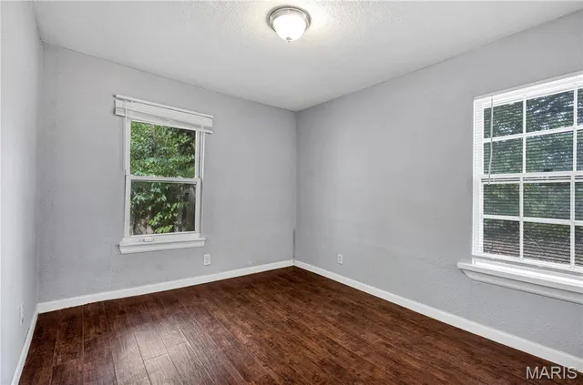 $1,300 | 9507 Marlowe Avenue, St. Louis, MO 63114