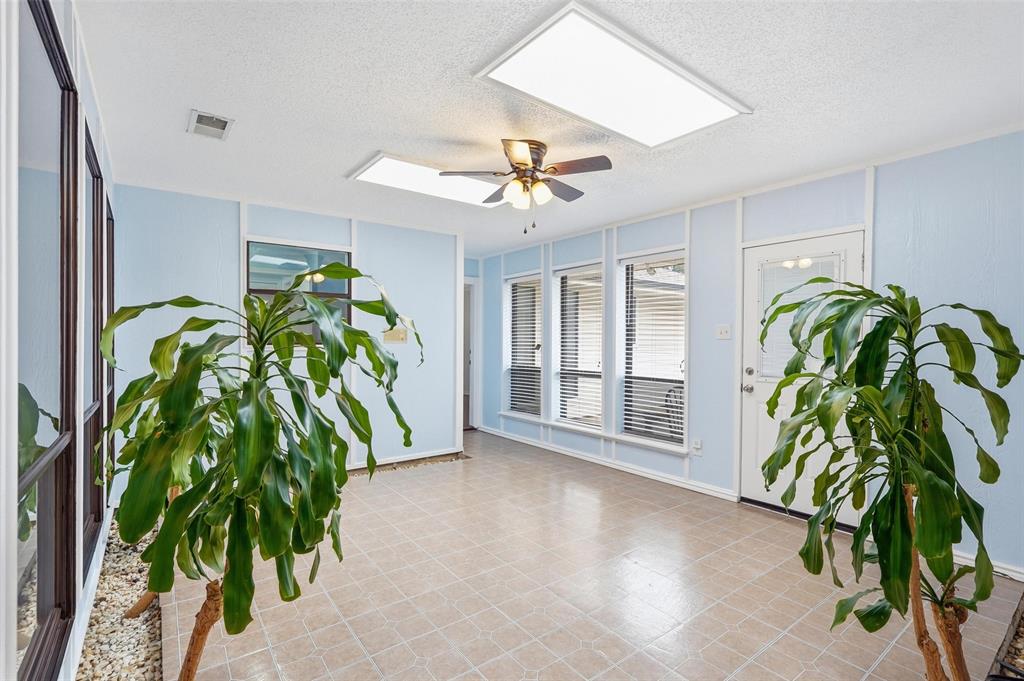 1117 East Spring Valley Road Richardson, TX 75081 - Photo 17 of 29