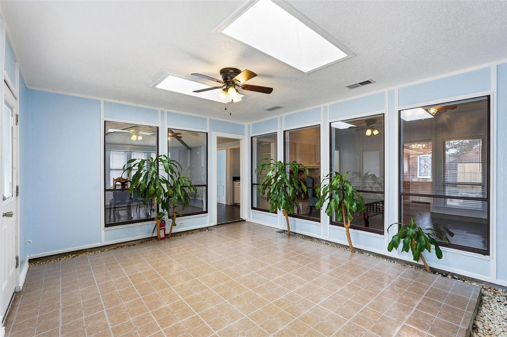 1117 East Spring Valley Road Richardson, TX 75081 - Photo 18 of 29