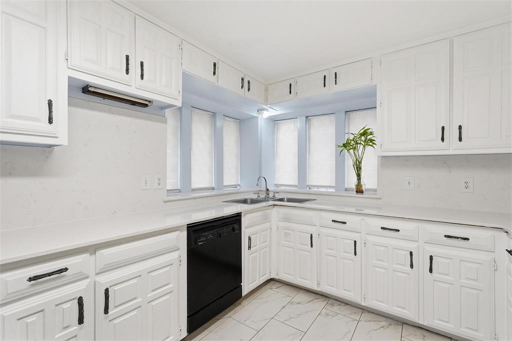 1117 East Spring Valley Road Richardson, TX 75081 - Photo 22 of 29