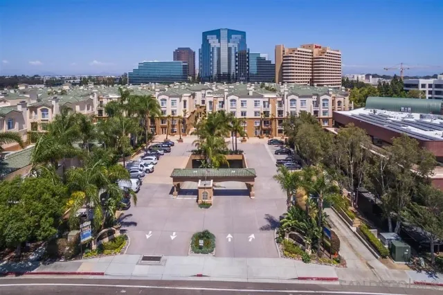 a picture of city view