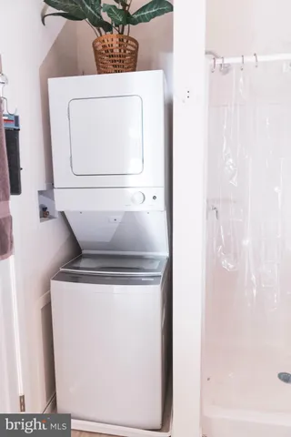 a close view of washer and dryer