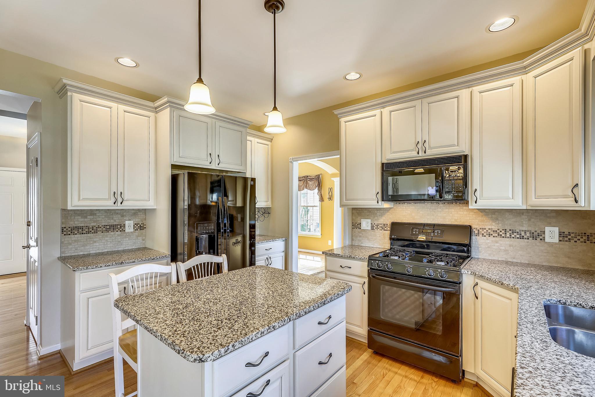 4800 White Marsh Road Baltimore, MD 21237 - Photo 4 of 39 Updated Kitchen with Granite Counters