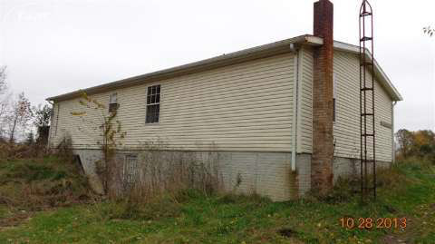 13496 South Reed Road Byron, MI 48418 - Photo 4 of 8 20389186-3.JPG
