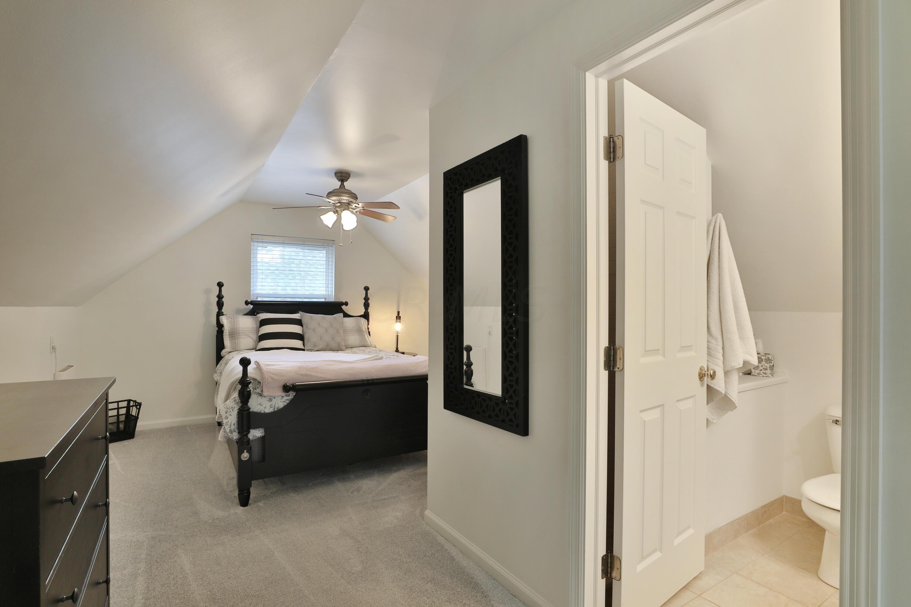 604 Blenheim Road Columbus, OH 43214 - Photo 22 of 36