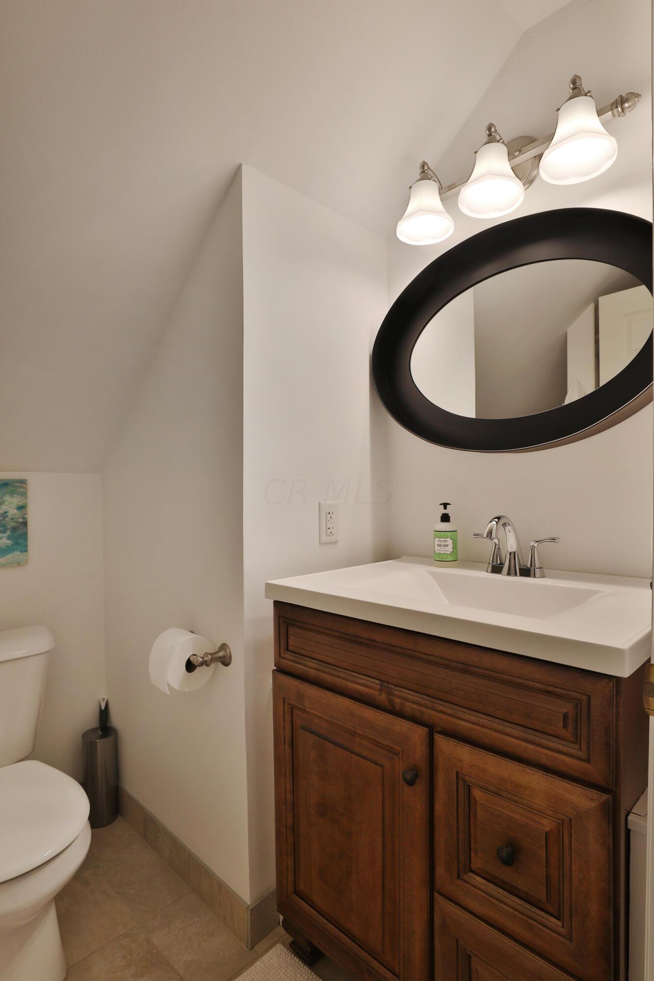604 Blenheim Road Columbus, OH 43214 - Photo 23 of 36