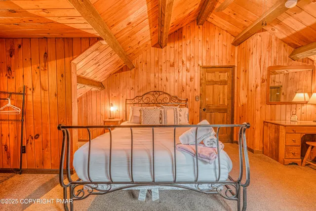 $3,000 | 815 Towamensing Trail, Albrightsville, PA 18210