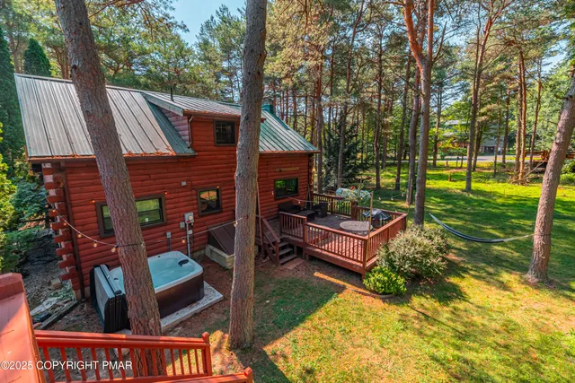 $3,000 | 815 Towamensing Trail, Albrightsville, PA 18210