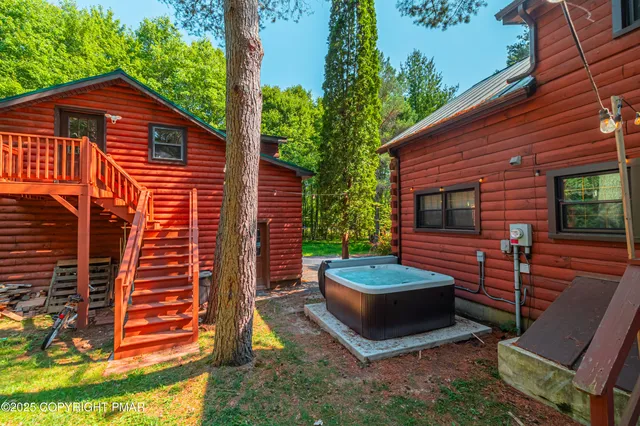 $3,000 | 815 Towamensing Trail, Albrightsville, PA 18210