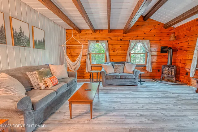 $3,000 | 815 Towamensing Trail, Albrightsville, PA 18210