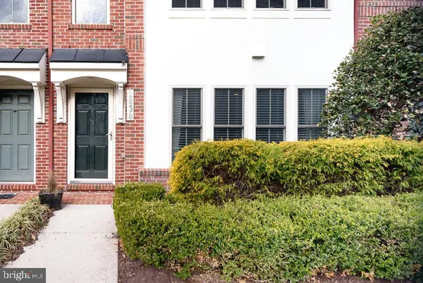 $4,850 | 2638 South Kenmore Court, Arlington, VA 22206