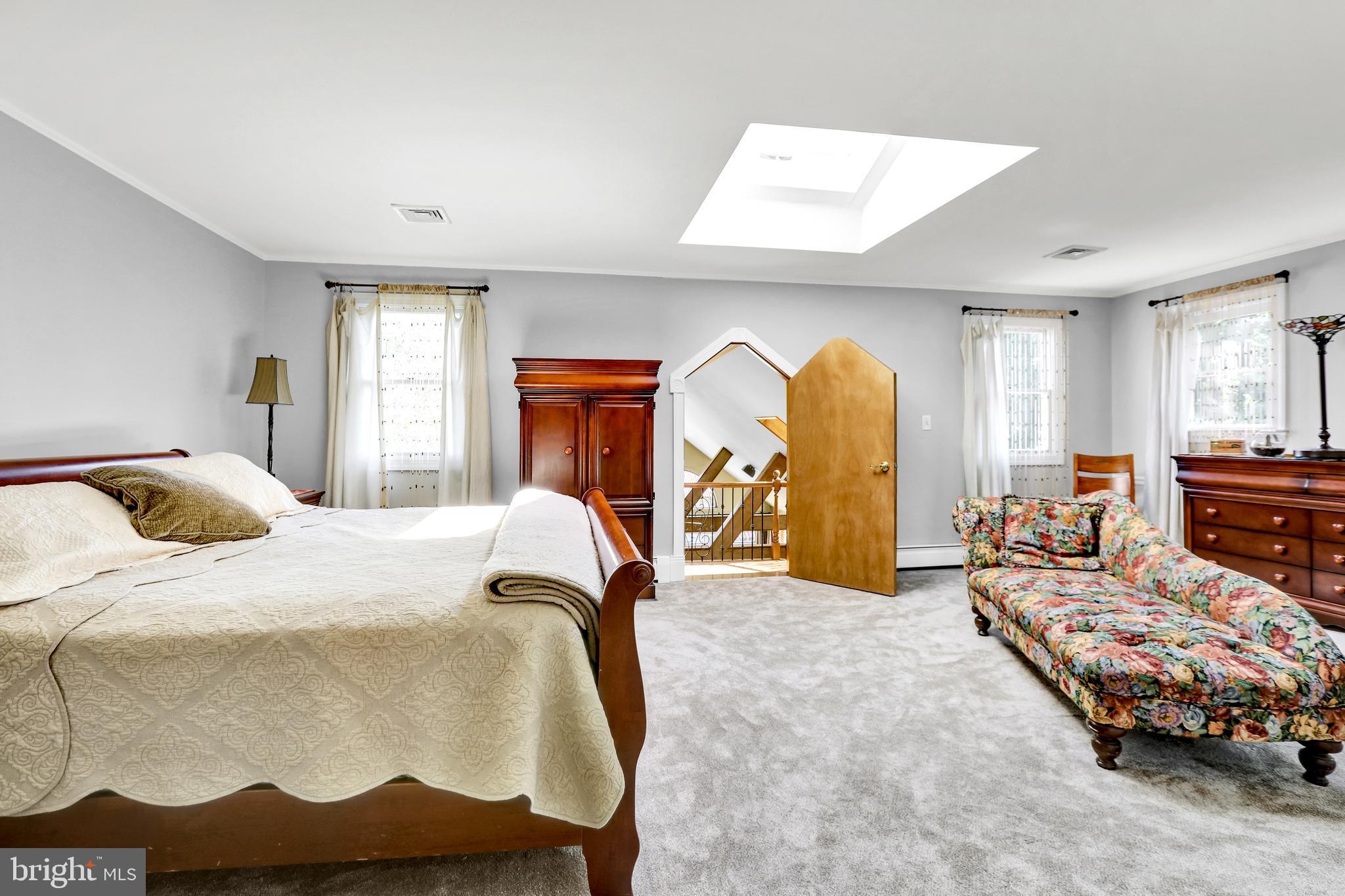 770 Eagle Road Newtown, PA 18940 - Photo 29 of 46 Primary bedroom
