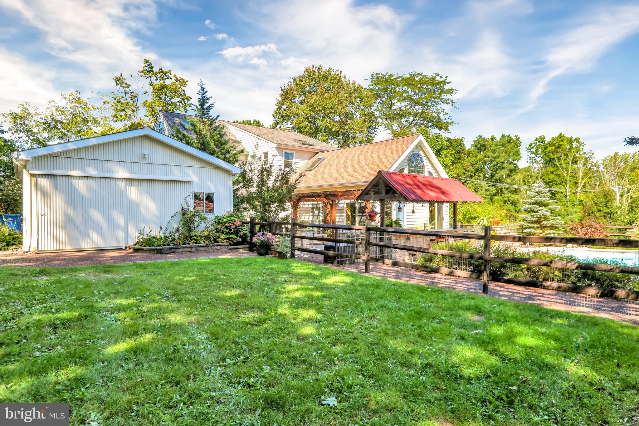 770 Eagle Road Newtown, PA 18940 - Photo 41 of 46 Back of garage and pool area