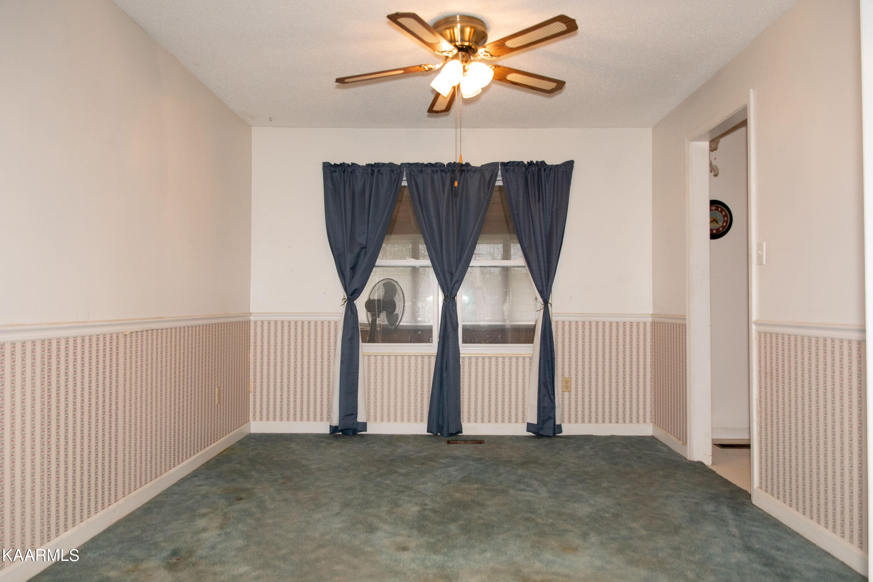 314 South Apache Road Clinton, TN 37716 - Photo 13 of 41 DR 1