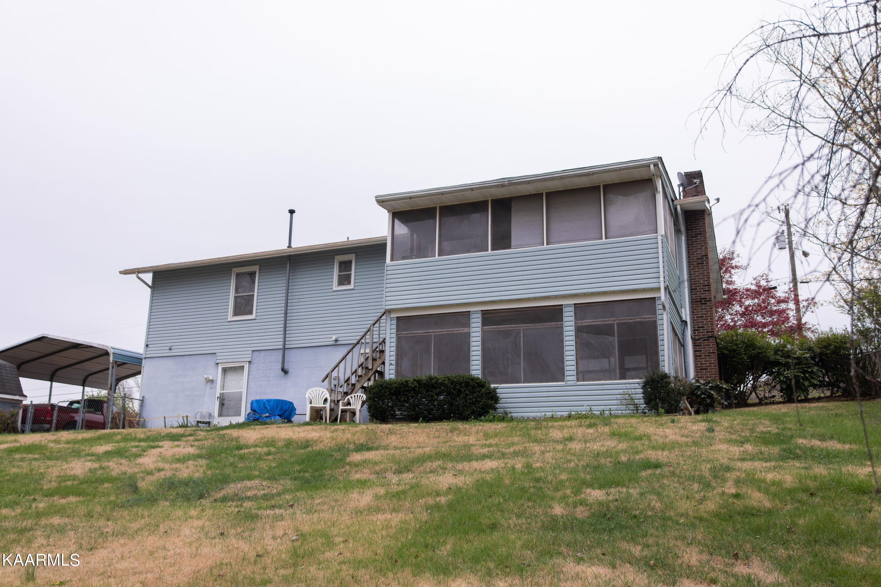 314 South Apache Road Clinton, TN 37716 - Photo 39 of 41 BACKYARD 4