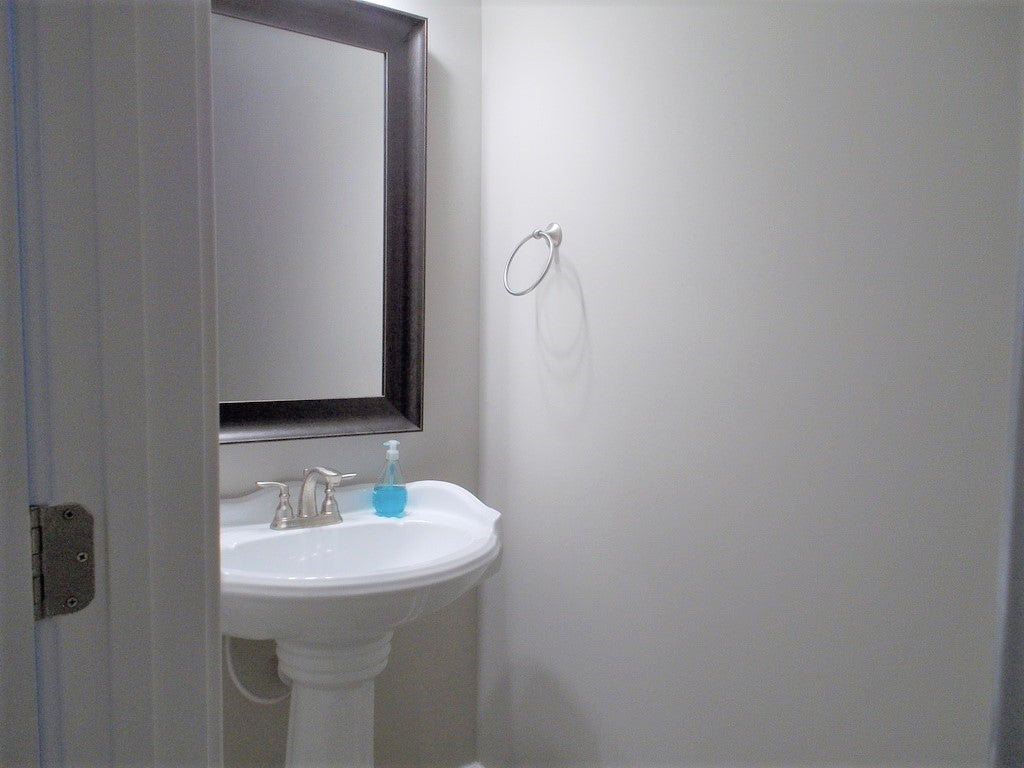 193 Blasted Rock Road Auburn, AL 36830 - Photo 16 of 27 Gallery Image 16