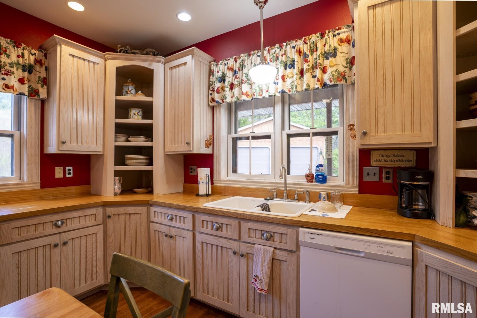 2145 Wildcat Hollow Road Nebo, IL 62355 - Photo 15 of 89