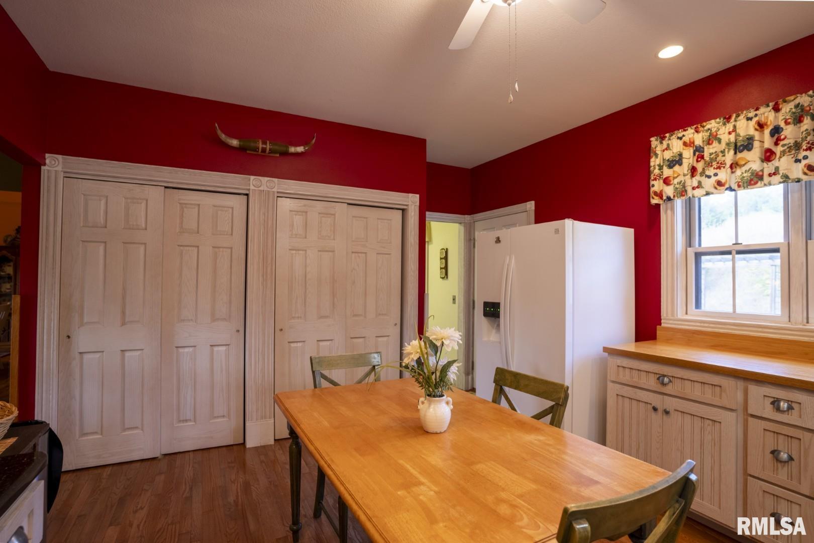 2145 Wildcat Hollow Road Nebo, IL 62355 - Photo 17 of 89