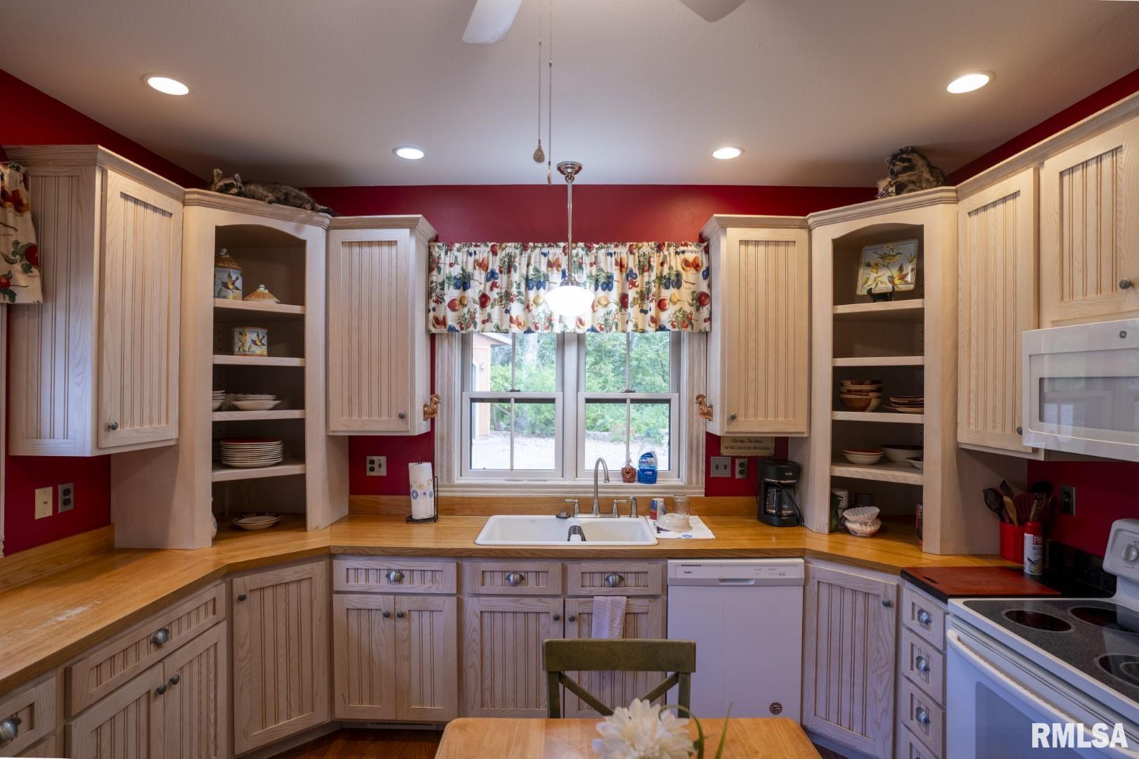 2145 Wildcat Hollow Road Nebo, IL 62355 - Photo 20 of 89