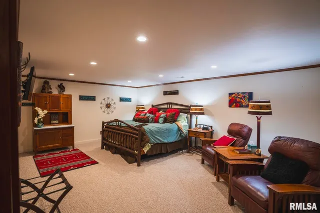 $759,000 | 2145 Wildcat Hollow Road, Nebo, IL 62355