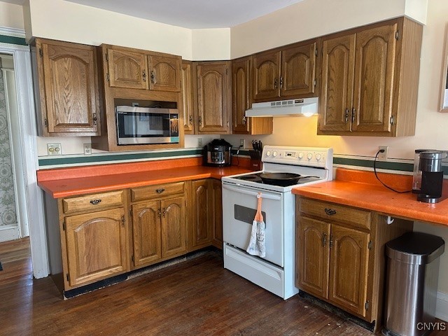 231 Broad Street Oneida, NY 13421 - Photo 3 of 19