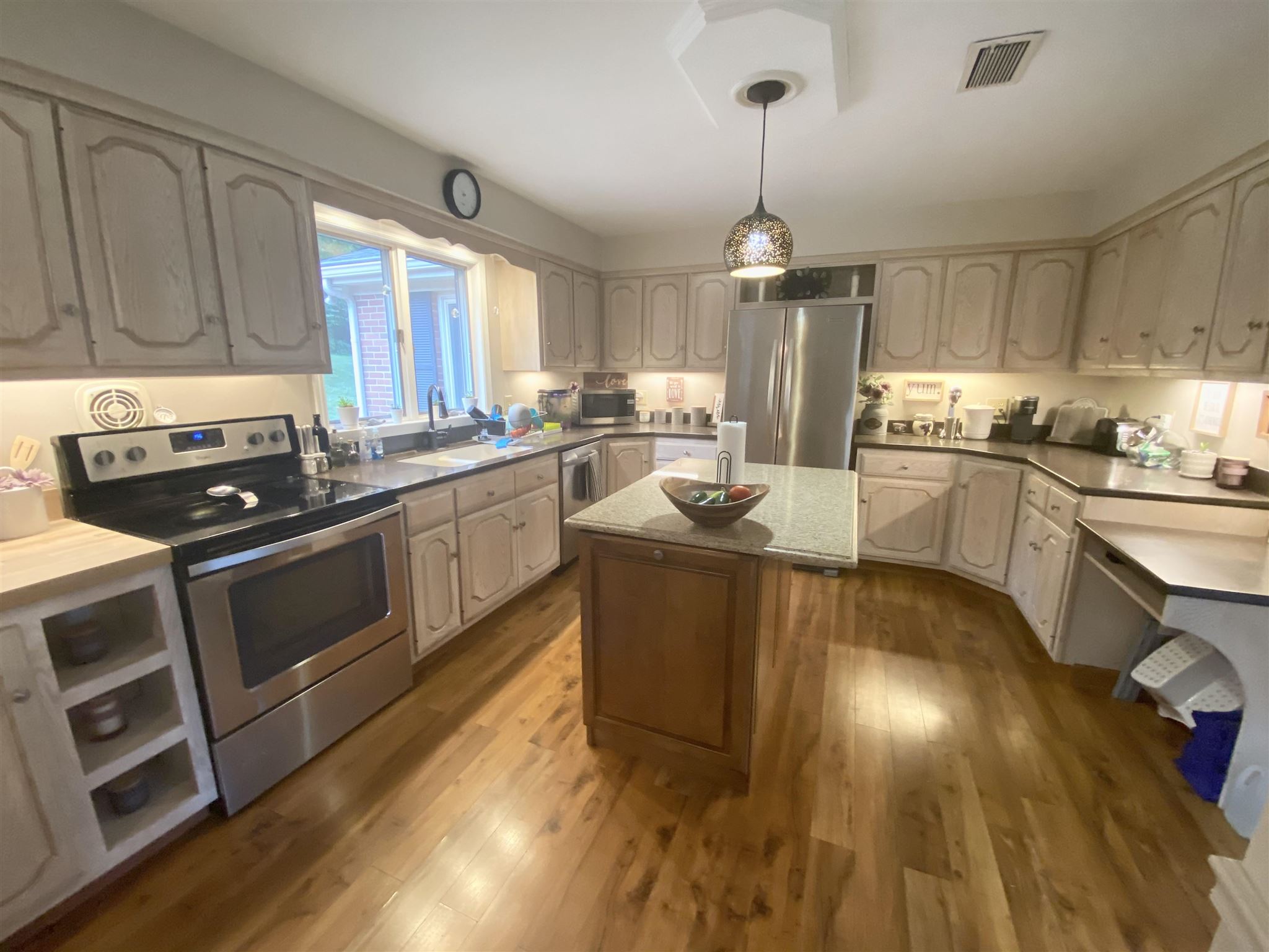 2115 North River Road Marion, IN 46952 - Photo 8 of 21 Gallery Image 8