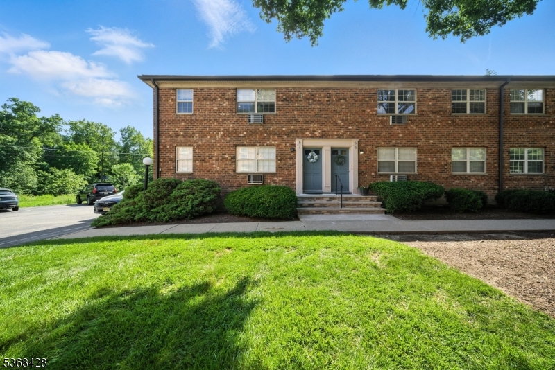 19 Savage Road, Unit 8 Denville, NJ 07834 - Photo 23 of 25