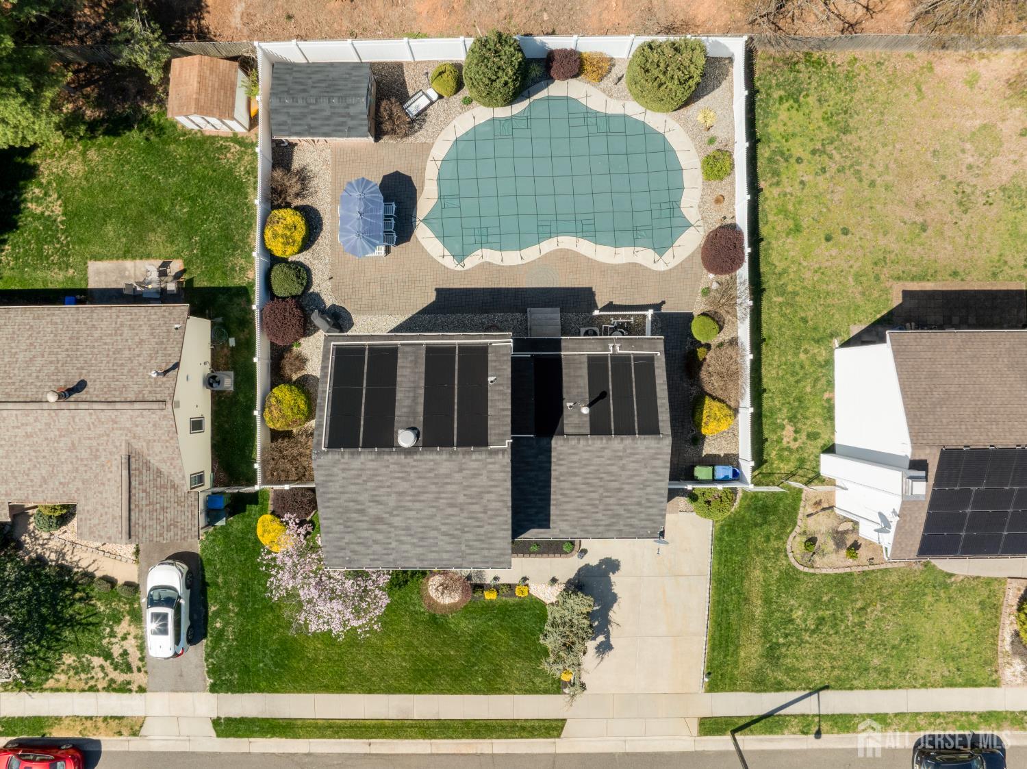 6 Marie Lane Edison, NJ 08817 - Photo 27 of 35 a aerial view of a house