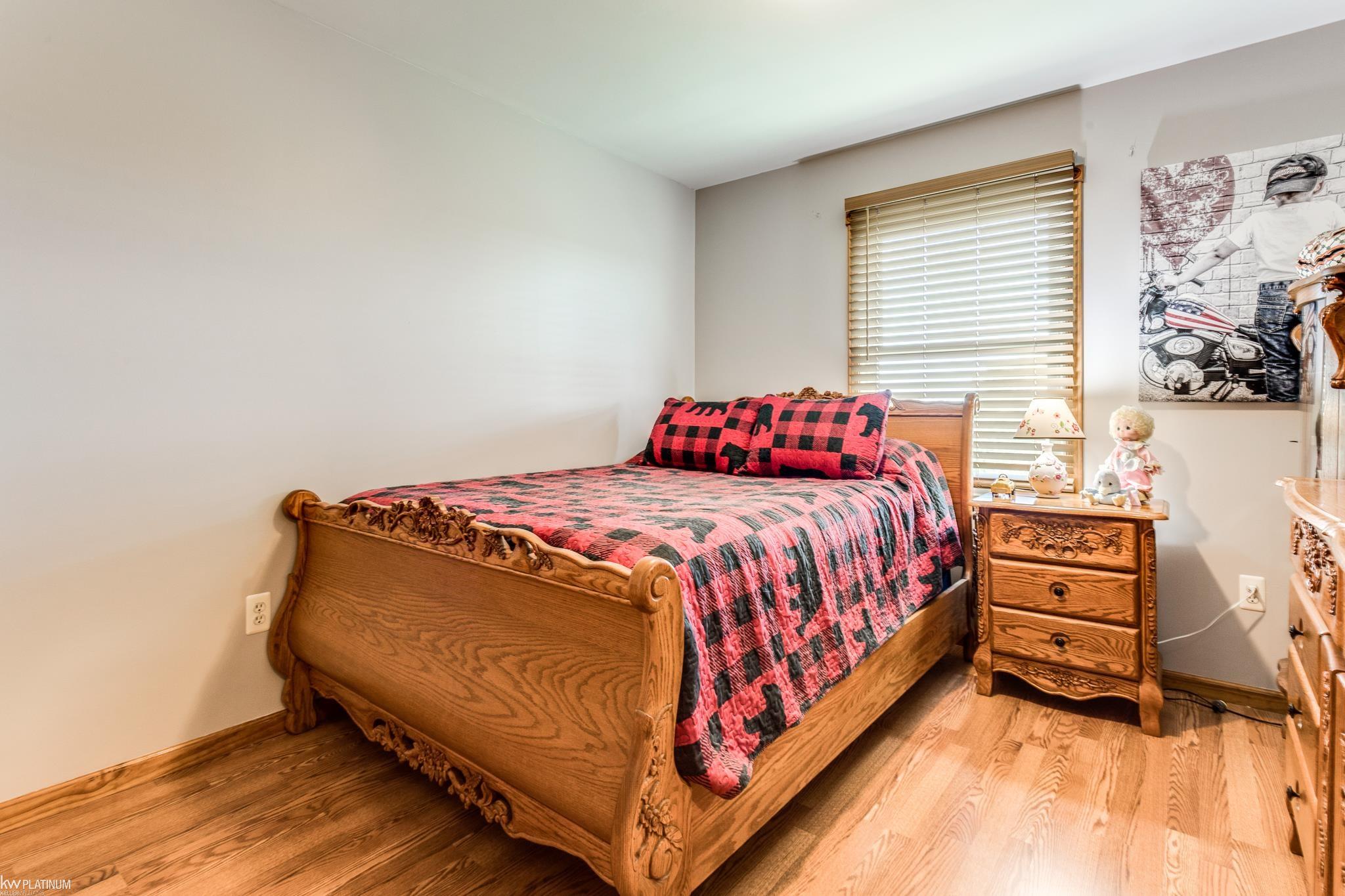 8066 Duquette Road Yale, MI 48097 - Photo 19 of 33 50092641-18.JPG