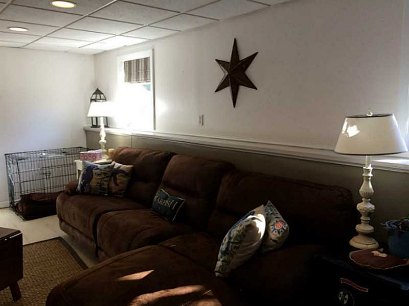 35 Old Hopkinton Road Westerly, RI 02891 - Photo 10 of 19 Den/Family/Great Room.
