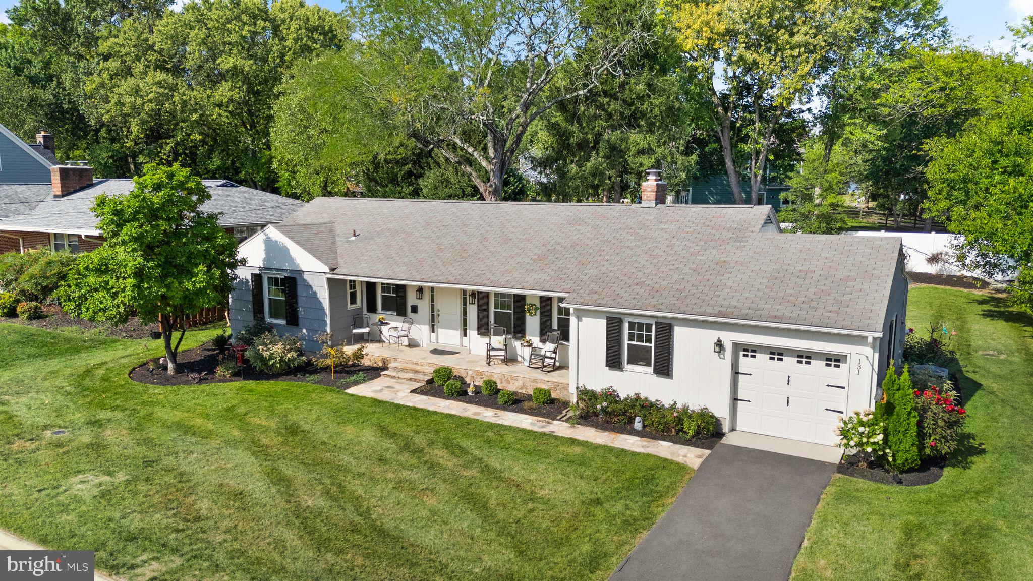131 Woodberry Road Northeast Leesburg, VA 20176 - Photo 5 of 100 Gallery Image 5