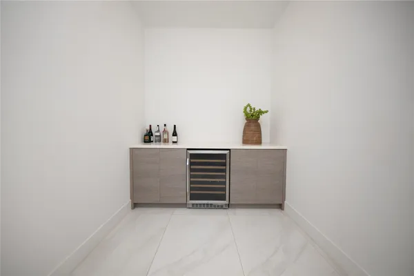 $3,890,000 | 16629 Botaniko Drive North, Fort Lauderdale, FL 33326