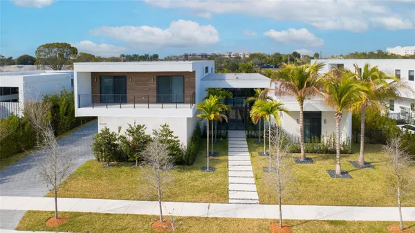 $3,890,000 | 16629 Botaniko Drive North, Fort Lauderdale, FL 33326