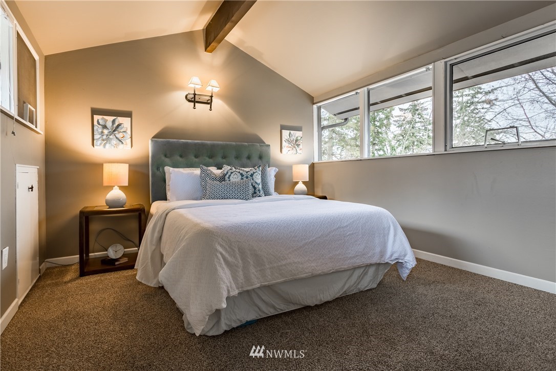 7726 224th Street Southwest Edmonds, WA 98026 - Photo 15 of 20 Gallery Image 15