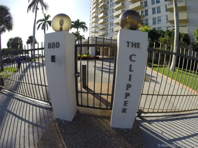a view of a entrance to house