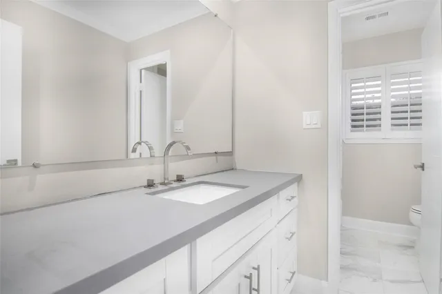 $724,219 | 10710 Russett Drive, Houston, TX 77042