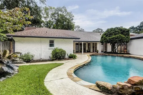 $724,219 | 10710 Russett Drive, Houston, TX 77042