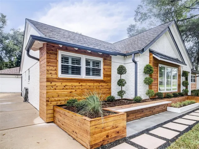 $724,219 | 10710 Russett Drive, Houston, TX 77042